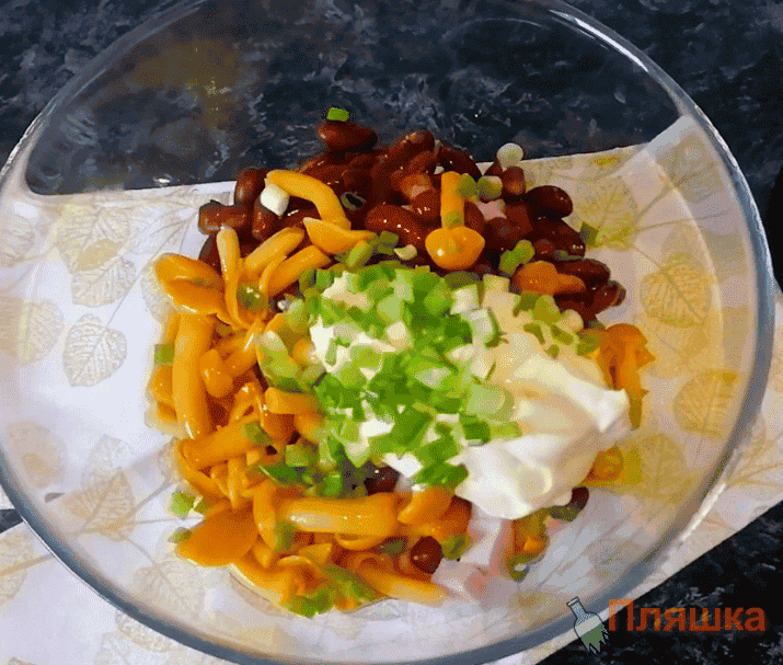 Салат "Баварський": всі із задоволенням підкладають собі у тарілки (готую за кілька хвилин)