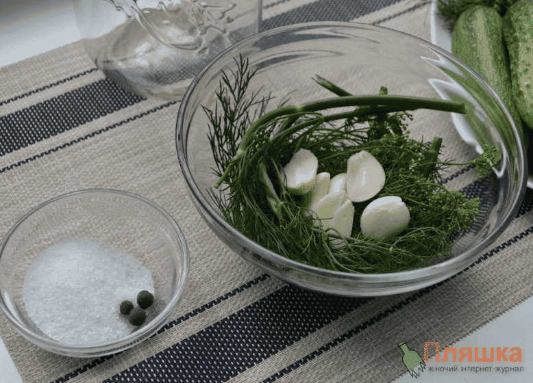 Швидкі малосольні огірочки, які завжди виходять хрусткими: старий перевірений рецепт, мій улюблений