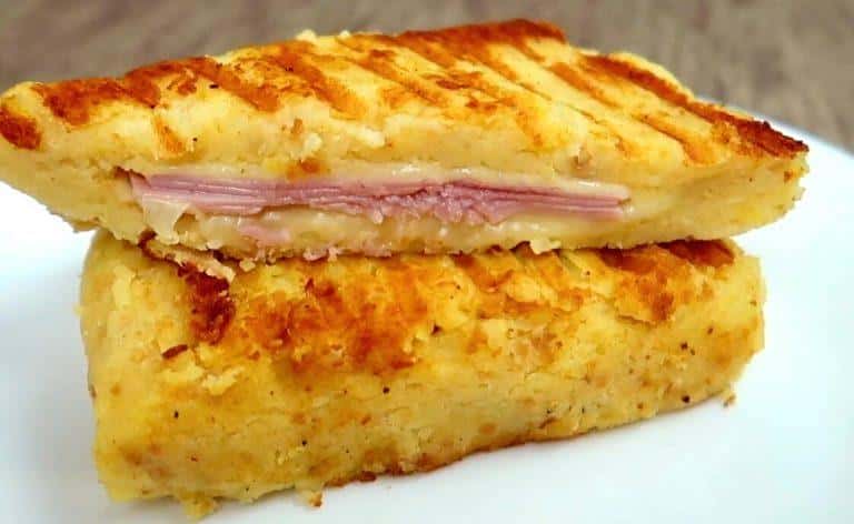 2889f88b94a1a6cb9ed5042d65eea9ca