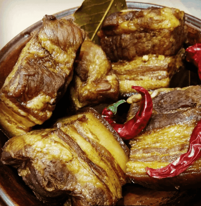 Грудинка в соєвому соусі: неймовірно смачний та простий рецепт