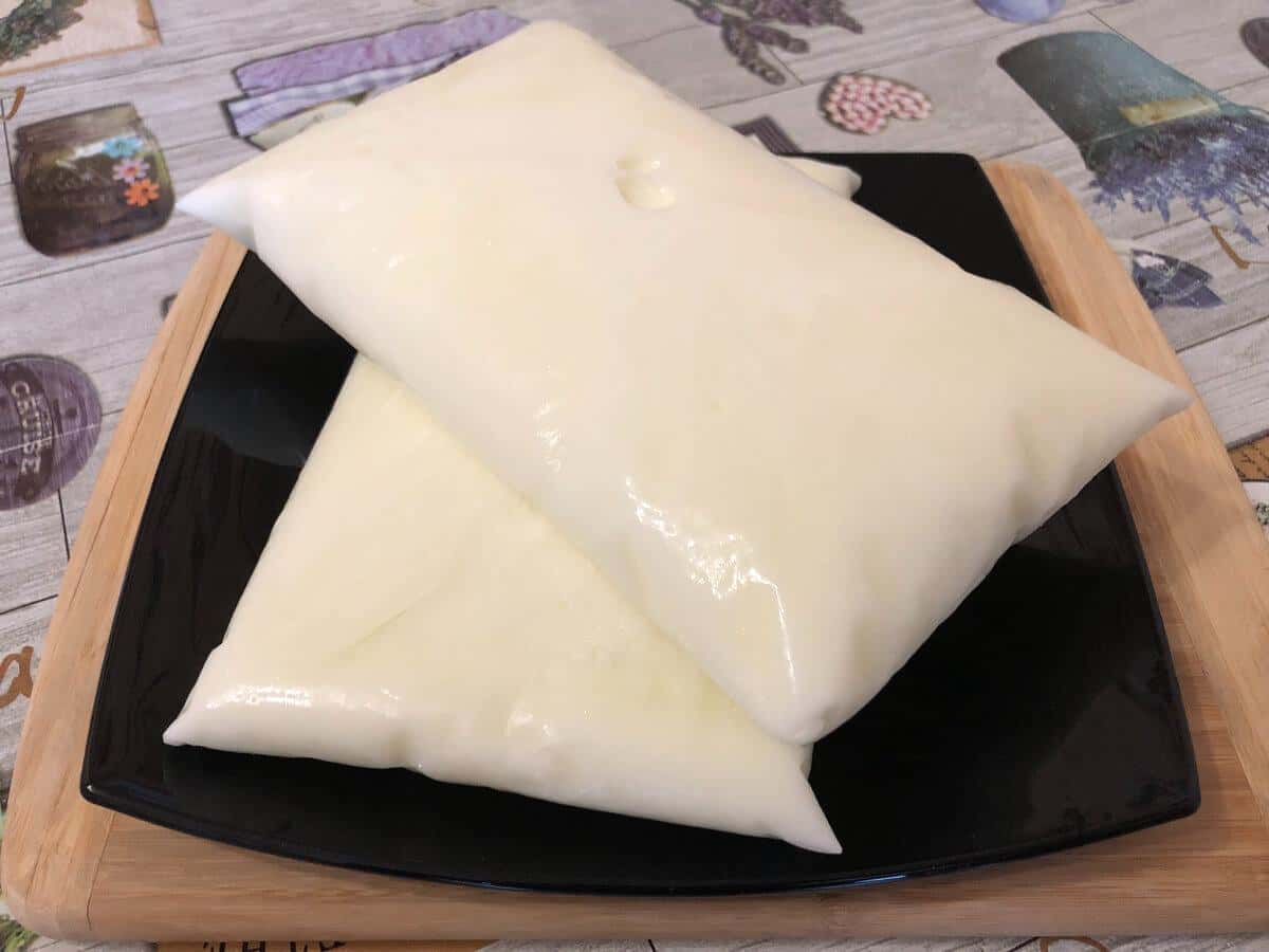 5b8d8bf9ac359642b74eaa572921a836