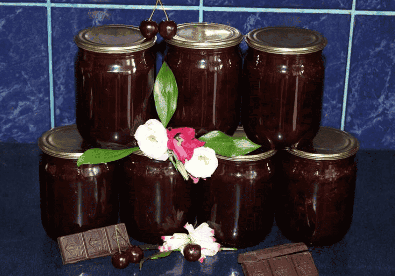 Варення "Вишня в шоколаді" на зиму: неймовірно смачний рецепт