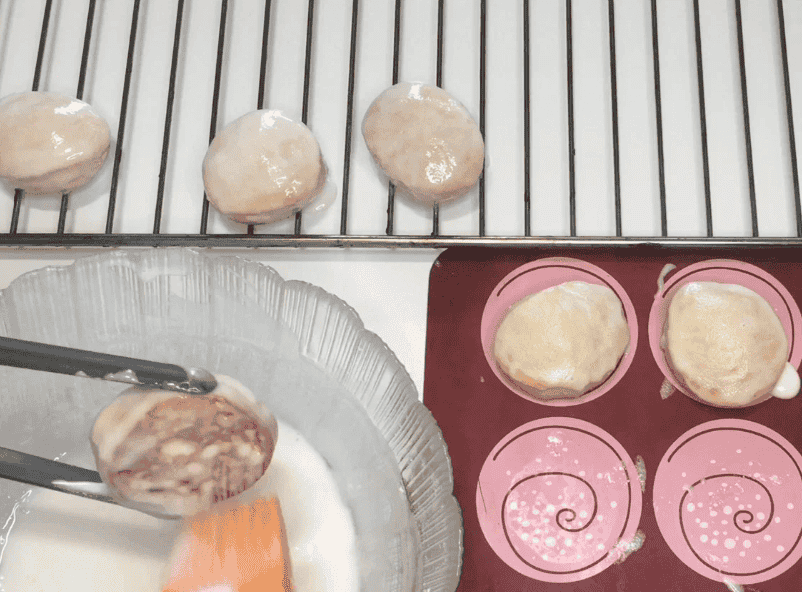 Домашні ніжні пряники на сметані: простий і доступний рецепт, а на виході "гора" смакоти