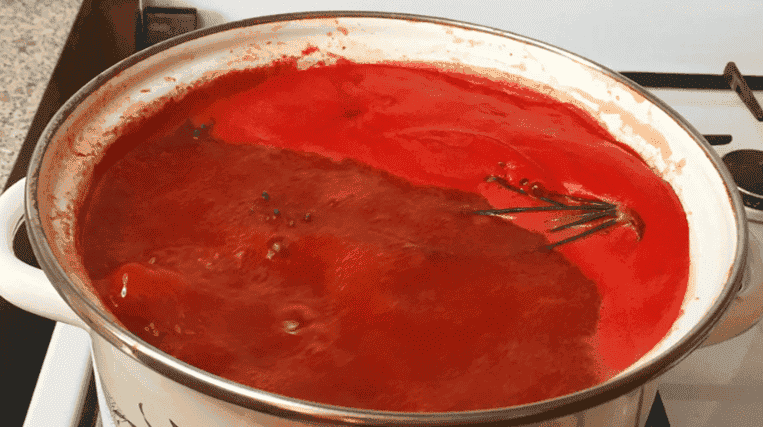 Мариновані помідори в томатному соусі на зиму: рецепт без оцту, скільки не закрий, все одно мало