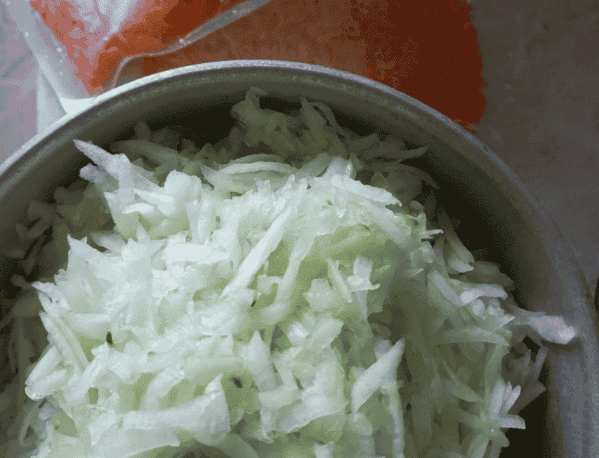 Огіркова ікра на зиму: супер рецепт, всі переспілі огірочки ідуть в хід