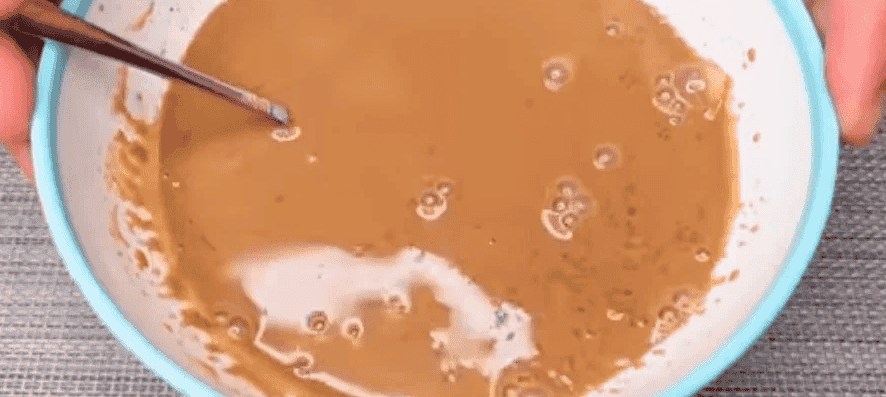 Бюджетний кавовий десерт, який просто тане в роті: ніжний і дуже смачний рецепт