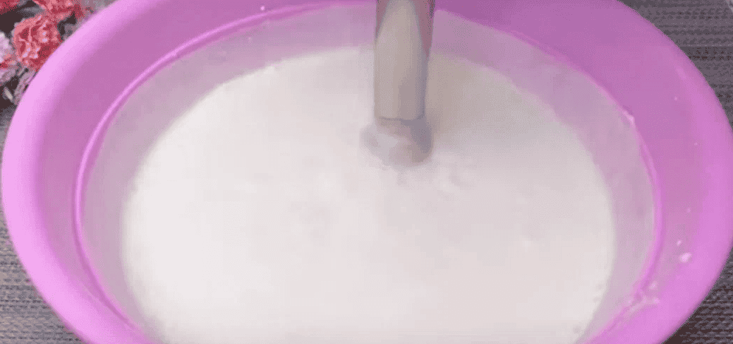 Бюджетний кавовий десерт, який просто тане в роті: ніжний і дуже смачний рецепт