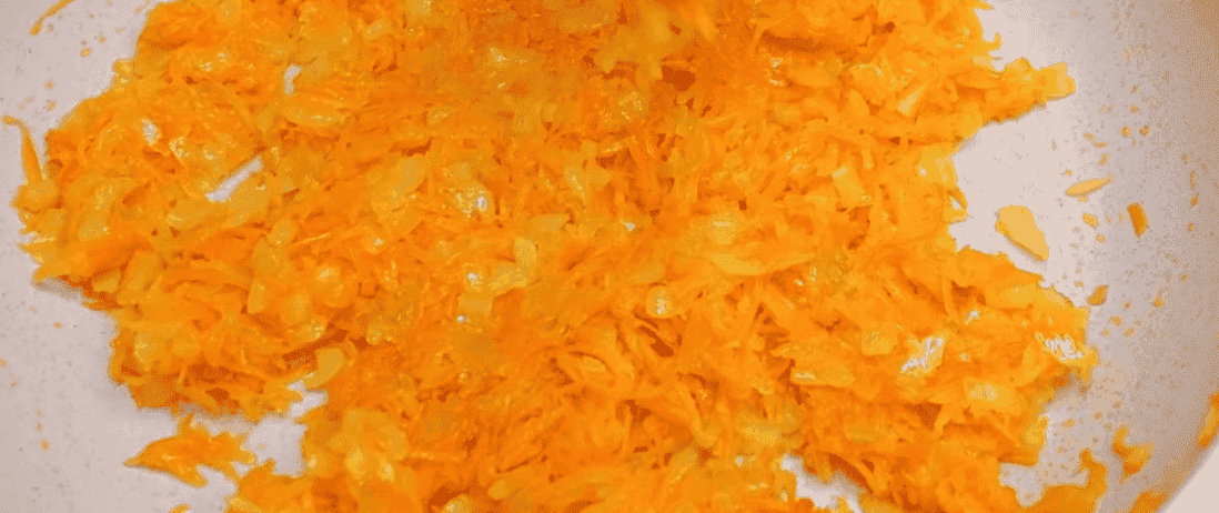 «Така закуска з кабачків пропадає зі столу миттєво»: неймовірно смачно і просто