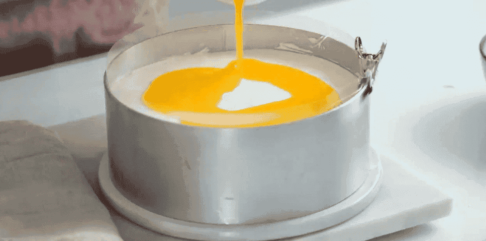 Смачний чізкейк із апельсиновим желе всього за 15 хвилин: швидкий десерт без випічки