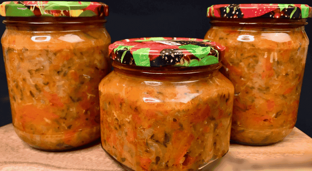 Незвичайна ікра з огірків на зиму: освіжаюча, в міру гостра та дуже смачна заготівля (зберігається без холодильника)
