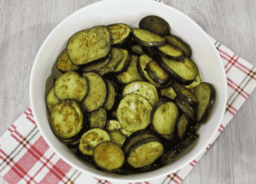 Кабачки і баклажани зі смаком шашлика на зиму: дуже смачна закуска, яку з'їдають миттєво