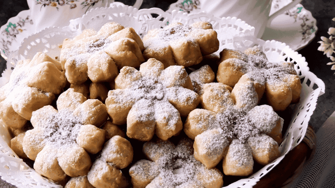 Найпростіше бюджетне печиво на розсолі: цікаве, дуже смачне, з ніжною хрусткою скоринкою і м'якеньке всередині (пісний рецепт)