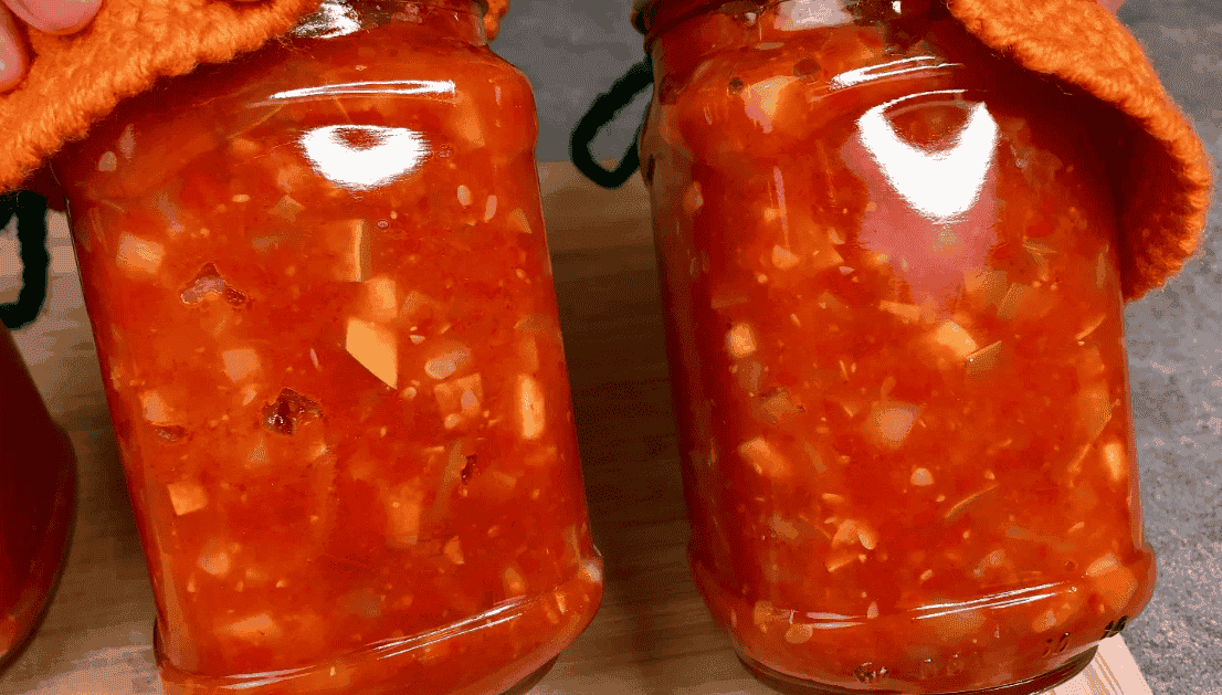 Неймовірно смачне кабачкове лечо на зиму: рецепт без стерилізації, зберігається без холодильника