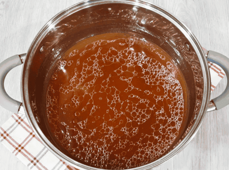 Смачний салат з огірків у томатній заливці на зиму: класний рецепт перевірений роками