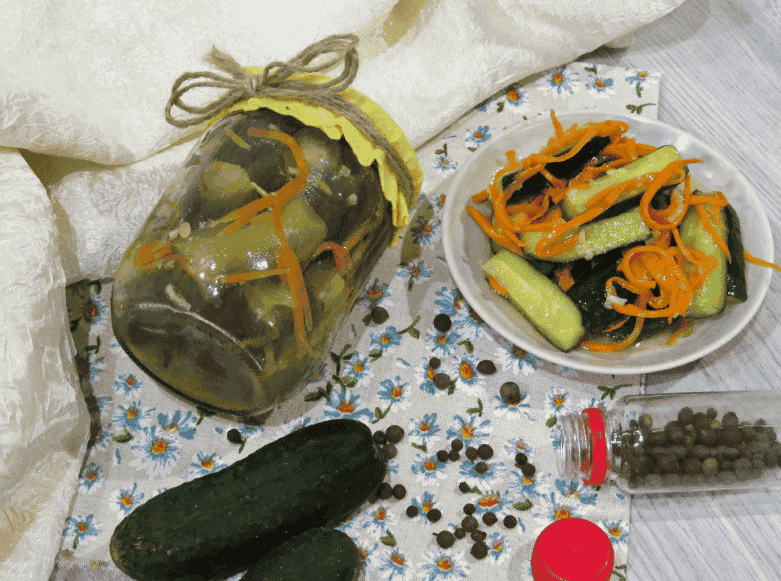 Огірочки по-корейськи на зиму: яскравий та пікантний салат, якого я щороку роблю не менше 10 баночок