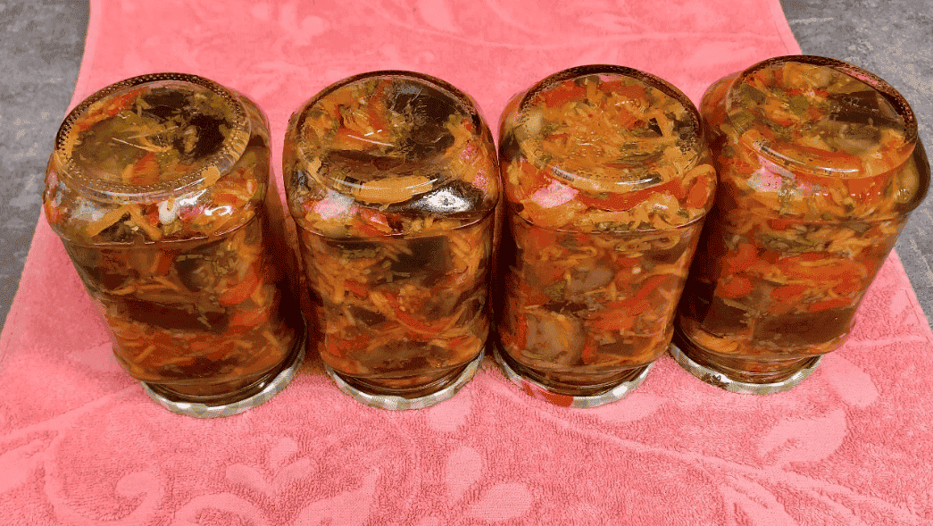 Салат з баклажанами на зиму: неймовірно смачний рецепт, раджу закривати побільше