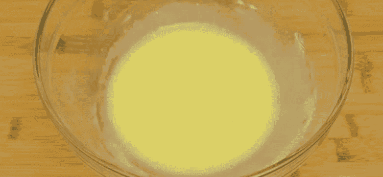 Шоколадні тістечка з ніжним кремом: проста та дуже смачна випічка до чаю