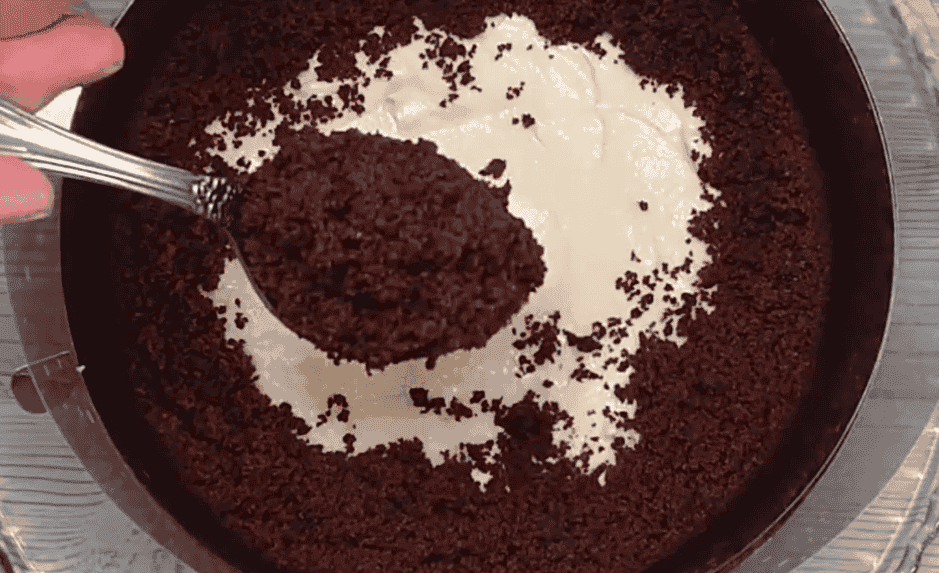 Неймовірно смачний шоколадний торт без випічки: готується швидко із простих продуктів (навіть не думала, що це так легко)