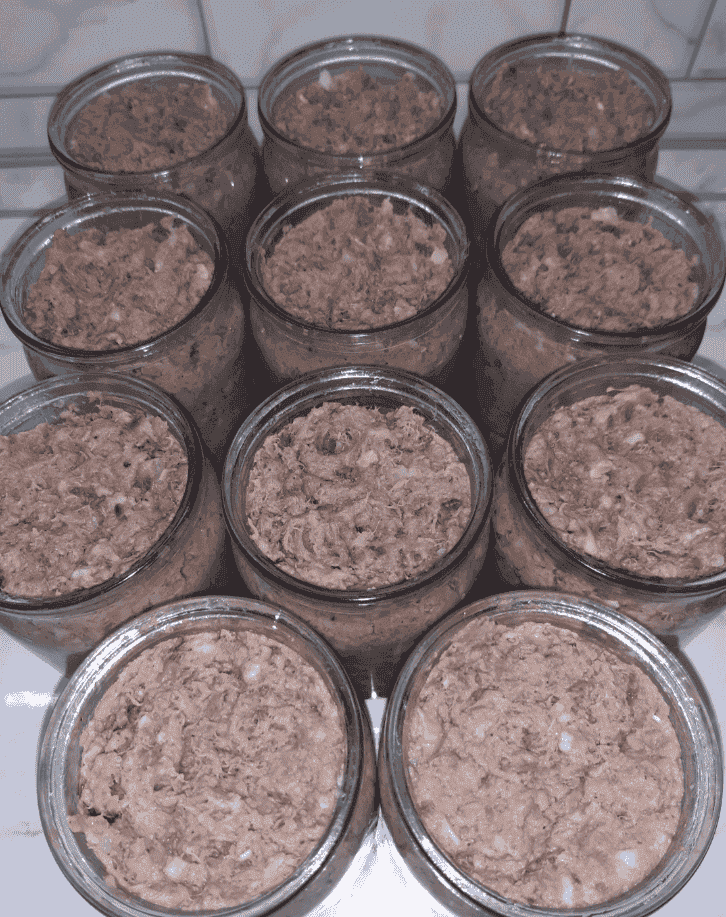 Паштет із свинини на зиму в духовці: 2 найулюбленіших рецепти моєї сім’ї (з м’яса, голови, сала, та інших субпродуктів)