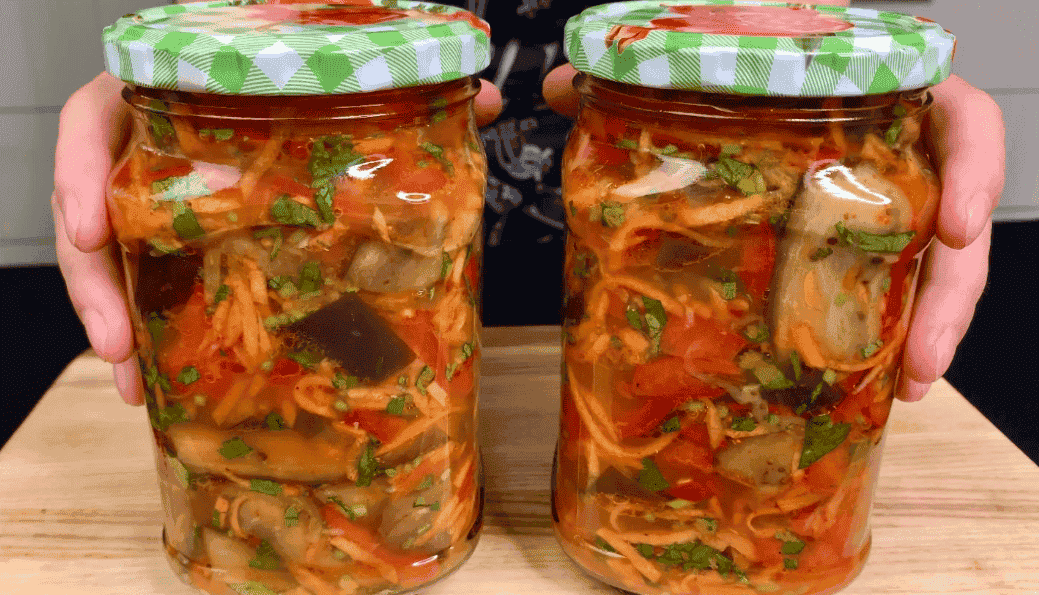 Салат з баклажанами на зиму: неймовірно смачний рецепт, раджу закривати побільше