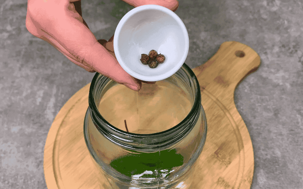 Овочеве асорті на зиму "Літо в банці": смачна заготівля без варіння і без стерилізації (готовити ну дуже просто)