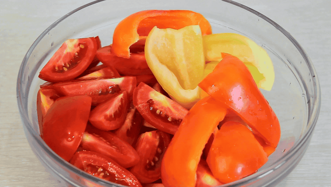 Салат "Тещин язик" з кабачків на зиму: його я роблю щороку, смачна пікантна страва з легкою гостринкою