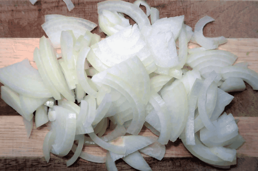 Овочевий салат на зиму зі старого бабусиного записничка: дуже смачно та соковито виходить, простий та швидкий рецепт перевірений часом