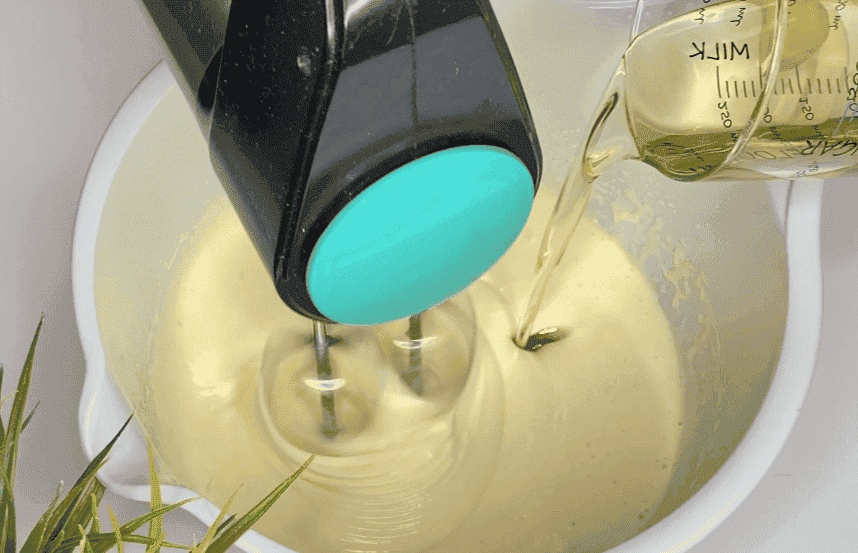 Дуже смачний шоколадний кекс на сметані: простий і швидкий у приготуванні, лише з доступних інгредієнтів