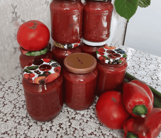 Томатний соус «Український з часником» на зиму: простий та легкий у приготуванні рецепт, який давно полюбився і прижився в нашій родині