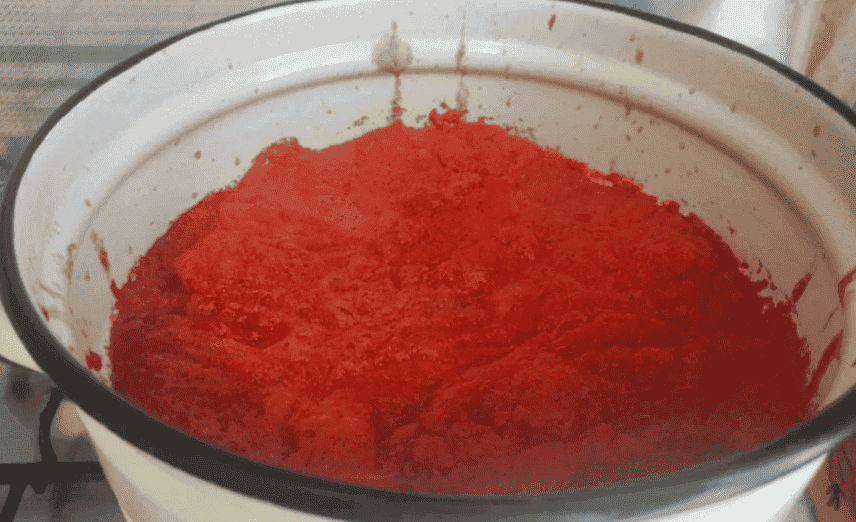 Домашній томатний сік на зиму: простий рецепт натурального соку без спецій, солі і цукру, а виходить в 100 раз смачніше магазинного