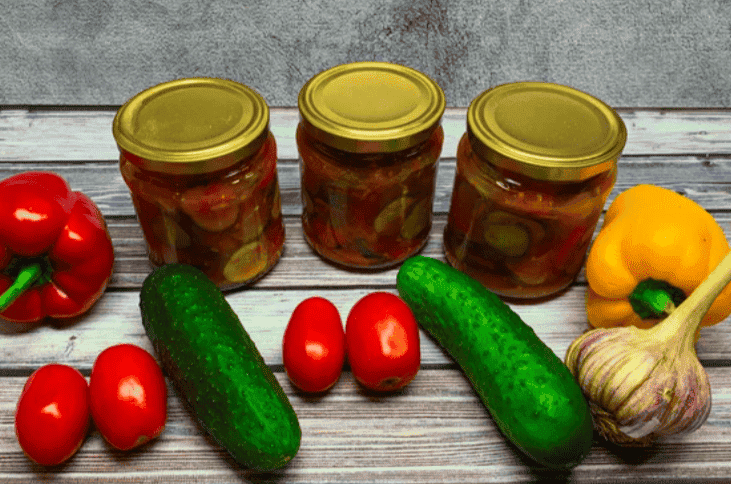 Неймовірно смачне "Лечо з огірочками" на зиму: спробувала зробити за таким рецептом, тепер роблю ще порцію поки є огірки