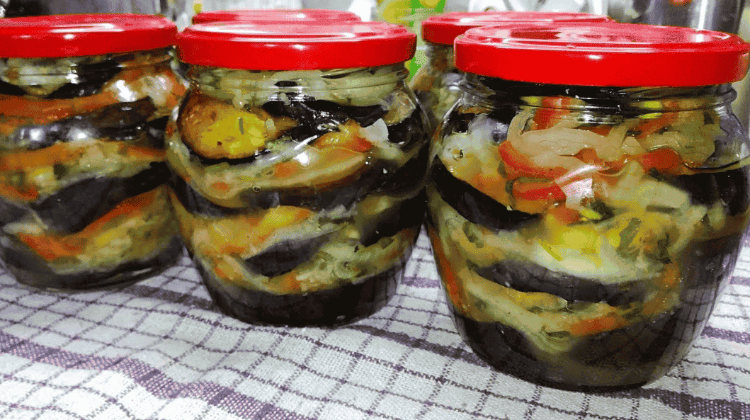 Найсмачніші баклажани з овочами на зиму: простий рецепт чудової заготовки, подаю навіть на святковий стіл