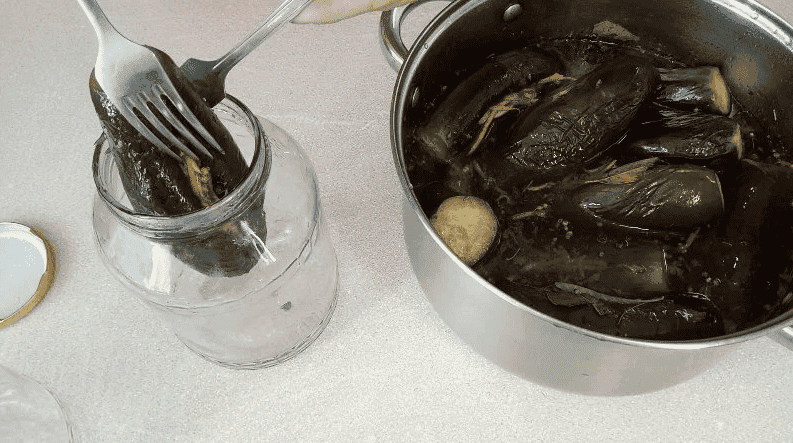 Фаршировані баклажани на зиму: покроковий рецепт приготування неймовірно смачної заготовки