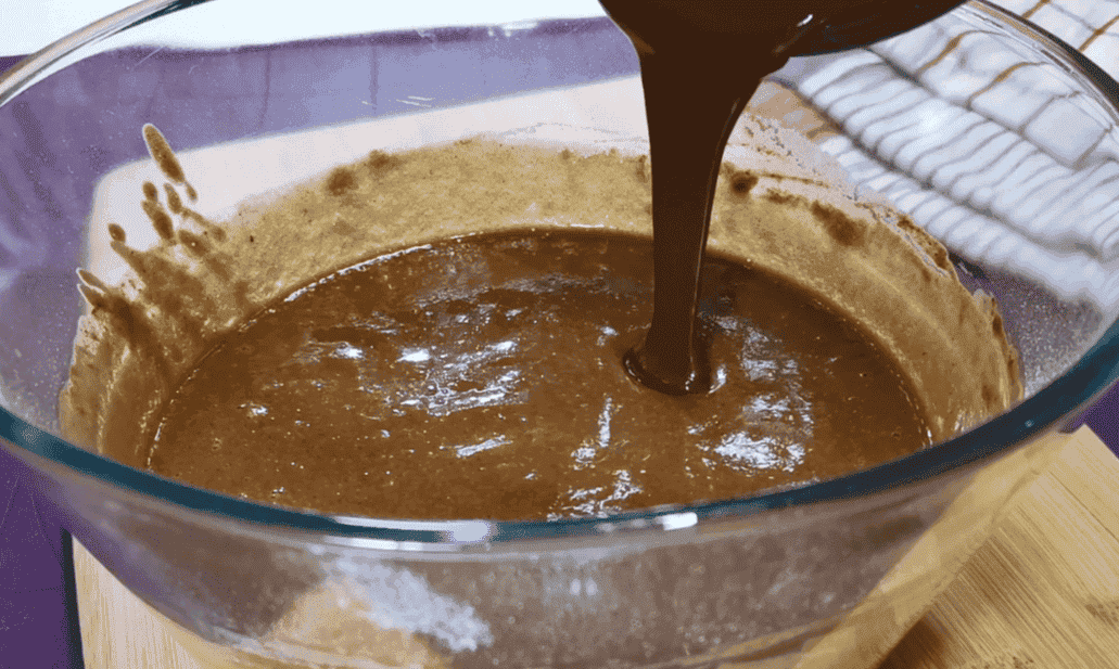 Простий шоколадний пиріг до чаю: рецепт із кабачками, випічка виходить просто фантастична - ніжна, соковита і неймовірно смачна