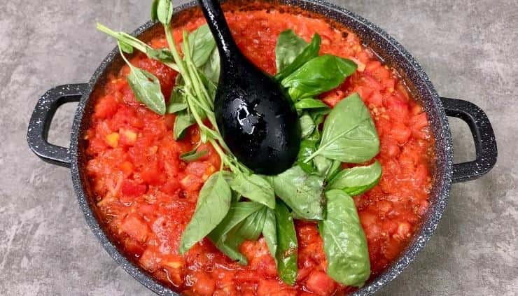 Пікантний помідорний конфітюр на зиму: подаю як соус, і закуску, і приправу до улюблених страв (оригінально, дуже смачно без солі та без оцту)