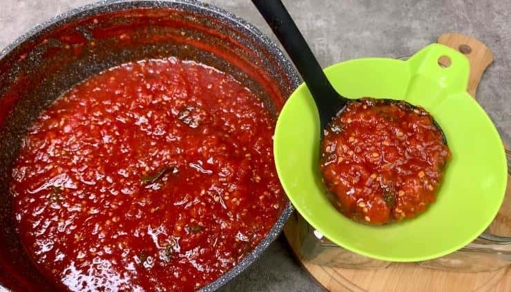 Пікантний помідорний конфітюр на зиму: подаю як соус, і закуску, і приправу до улюблених страв (оригінально, дуже смачно без солі та без оцту)