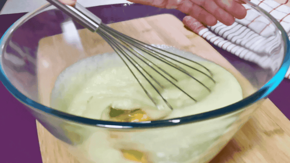 Простий шоколадний пиріг до чаю: рецепт із кабачками, випічка виходить просто фантастична - ніжна, соковита і неймовірно смачна