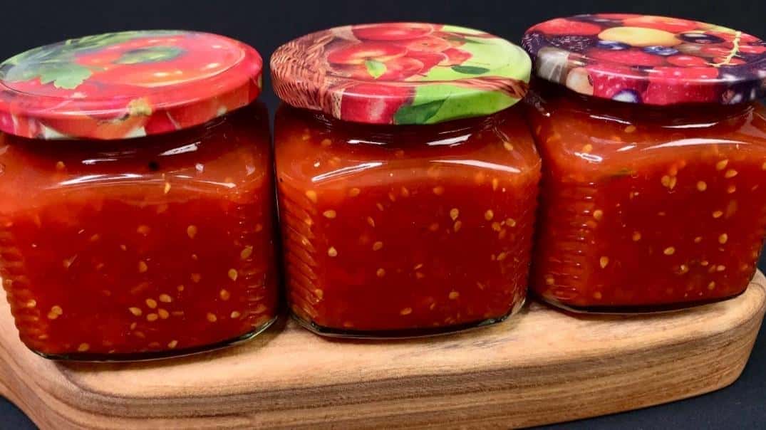 Пікантний помідорний конфітюр на зиму: подаю як соус, і закуску, і приправу до улюблених страв (оригінально, дуже смачно без солі та без оцту)