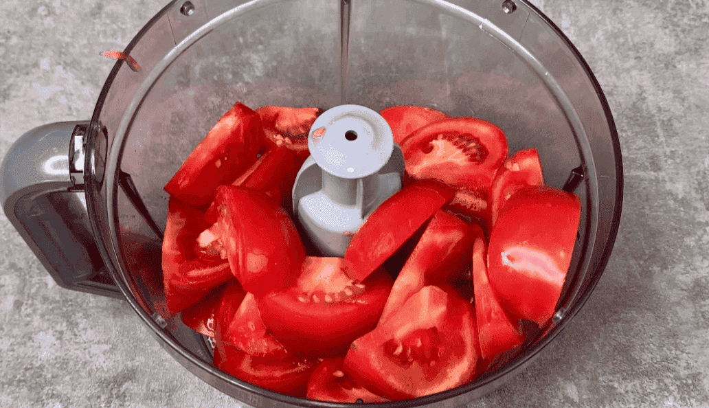 Готую нашу улюблену сиру "Хріновину" на зиму: всього за 10 хвилин, без оцту та варіння, виходить злегка гостренька, приємна та дуже смачна