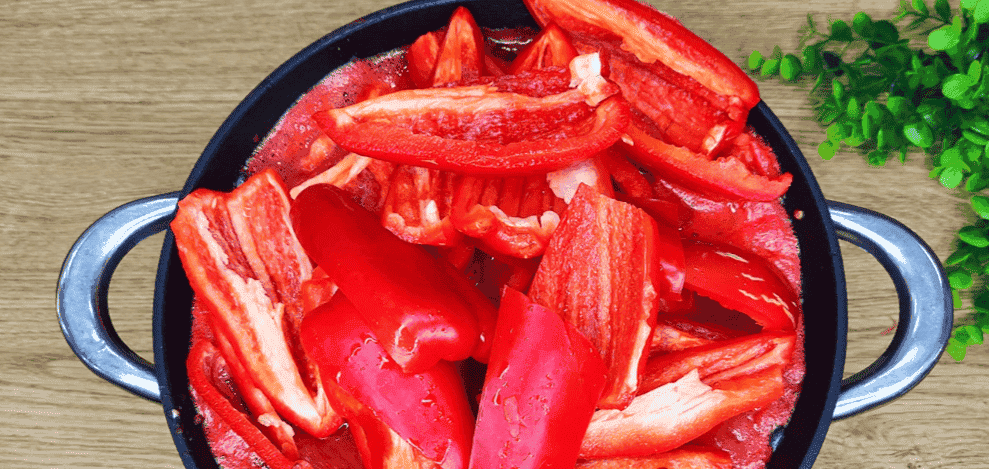 Готуємо болгарський перець "Червона шапочка" на зиму: один з найвдаліших рецепт перців у томатній заливці який я тільки пробувала