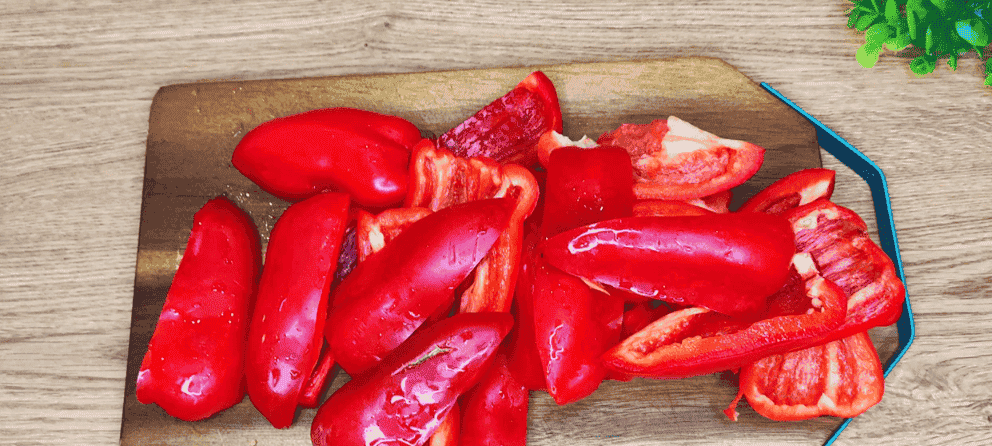 Готуємо болгарський перець "Червона шапочка" на зиму: один з найвдаліших рецепт перців у томатній заливці який я тільки пробувала