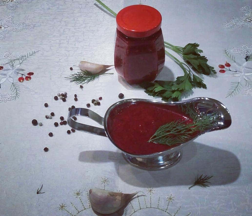 Пряний, кисло-солодкий соус на зиму із КИЗИЛУ та СЛИВ: виходить неймовірно смачний і ароматний, взимку до м'яса справжня насолода