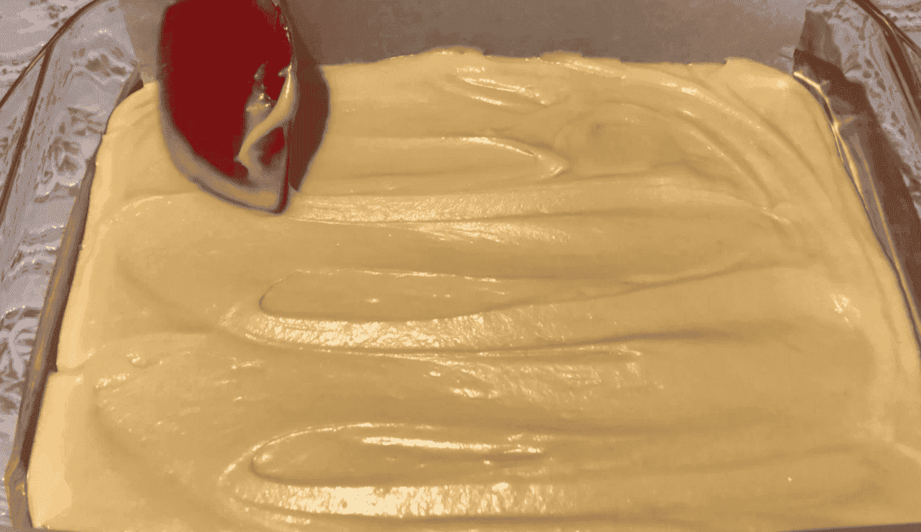 Пишний і неймовірно ніжний яблучний пиріг по-шведськи: готуємо просту, але дуже смачну випічку до чаю, яка сподобається всім