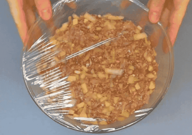 Біляші з м'ясом у духовці: гарний рецепт, випічка виходить м'якенькою, соковитою, до того  ж дуже смачні, що на одному не зупинишся