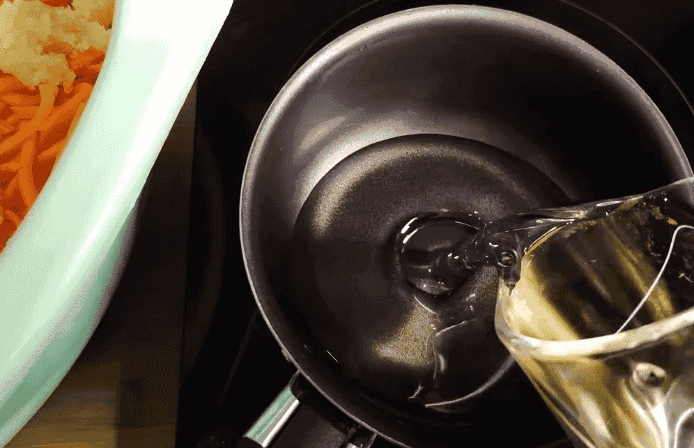 Моркву по-корейськи готую тільки так: найсмачніший і найпростіший перевірений рецепт моркви на зиму, виходить хрустка і в міру гостренька, зберігається при кімнатній температурі