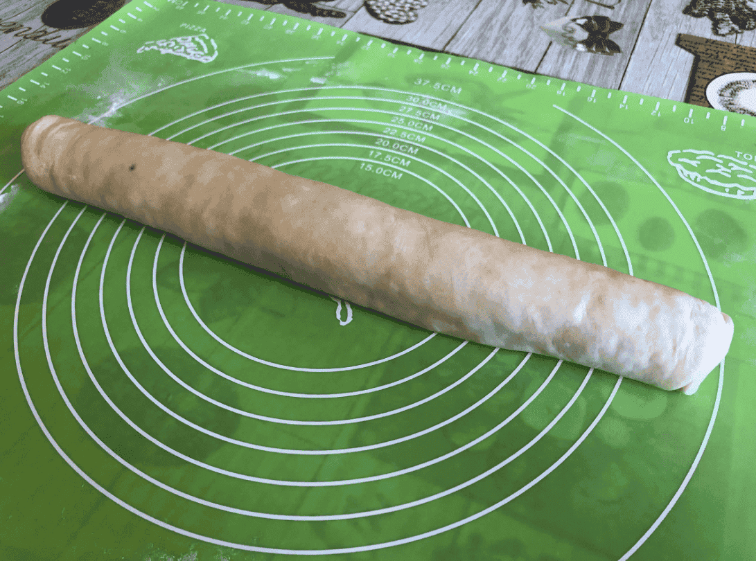 Домашній рецепт відомого печива "Гата" з двома видами начинки: виходить розсипчастим, м'якеньким і ніжним, дуже смачна і доступна випічка до чаю