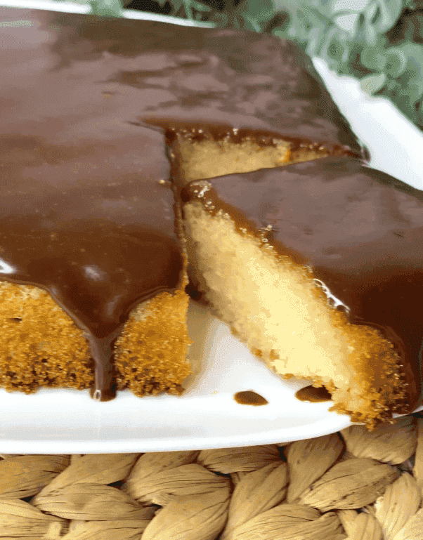 Манник "Три склянки" на кефірі: приготуємо дуже простий та смачний пиріг, який покорив мене своєю простотою і легкістю приготування