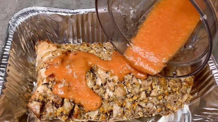 Показую, як я готую соковиту і ароматну свинину в апельсиновому маринаді: м’ясо подаю і в гарячому вигляді, і як холодну закуску