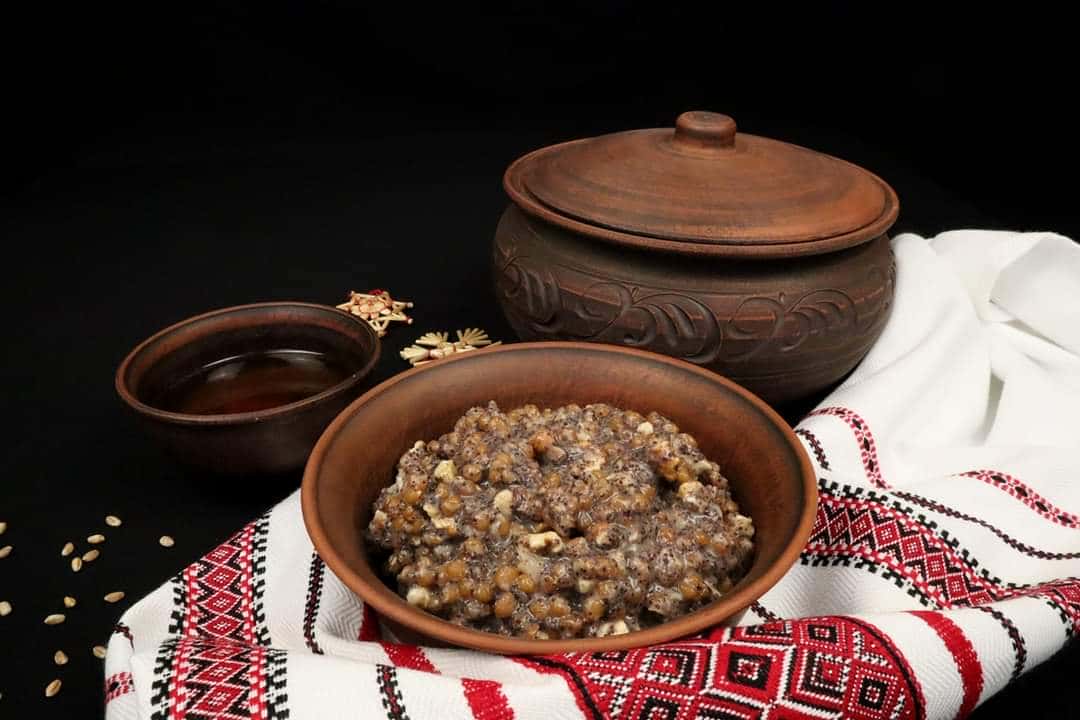 Кутя на Святвечір з маком, горішками і медом: традиційний простий рецепт