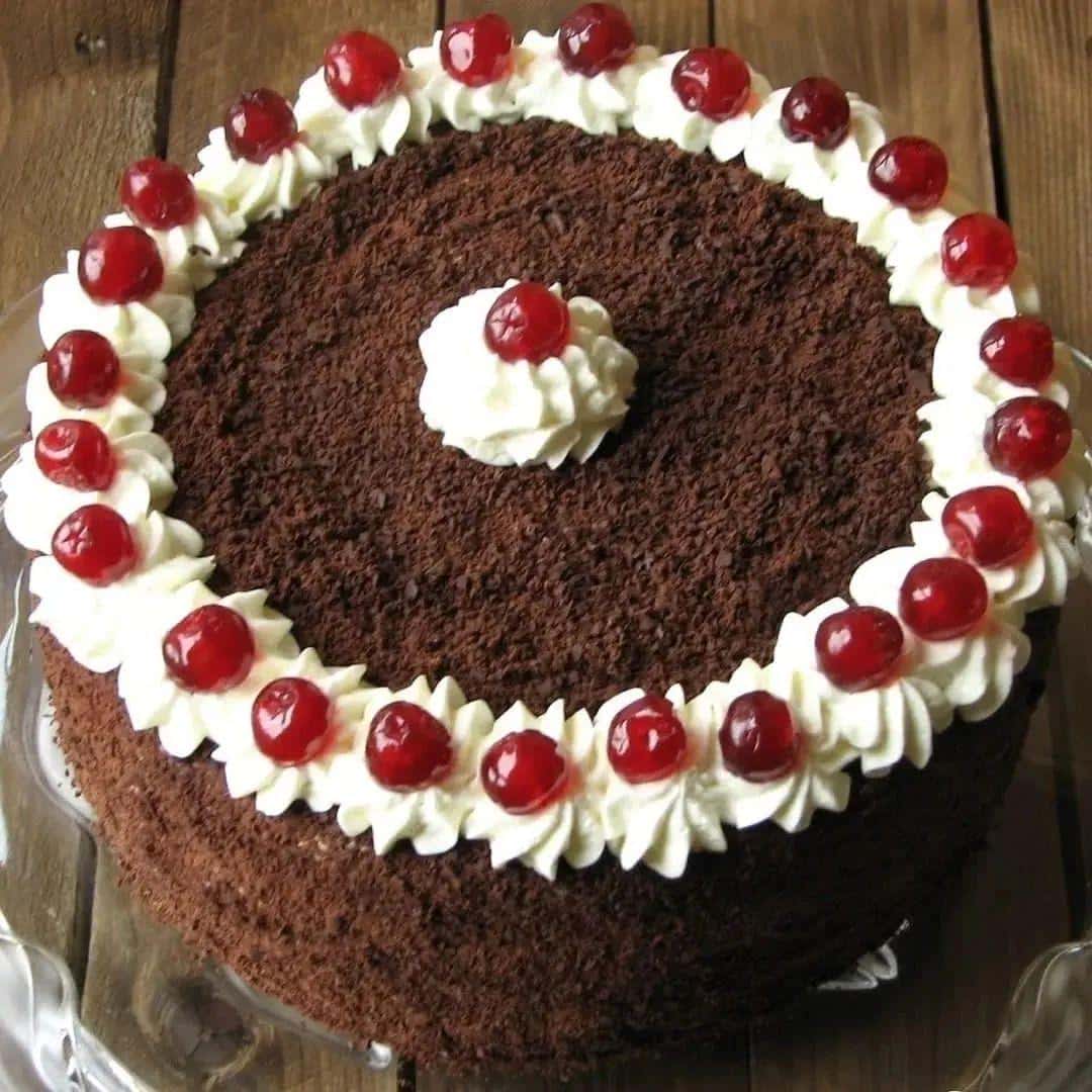 Шварцвальдський торт "Чорний ліс" з вершковим кремом та вишнями: домашня, неймовірна смакота - це улюблений торт мого чоловіка